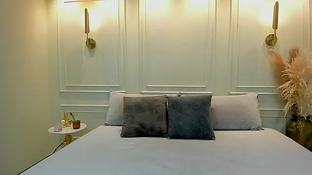 gabysanta  online show from October 25, 2025, 2:35 pm