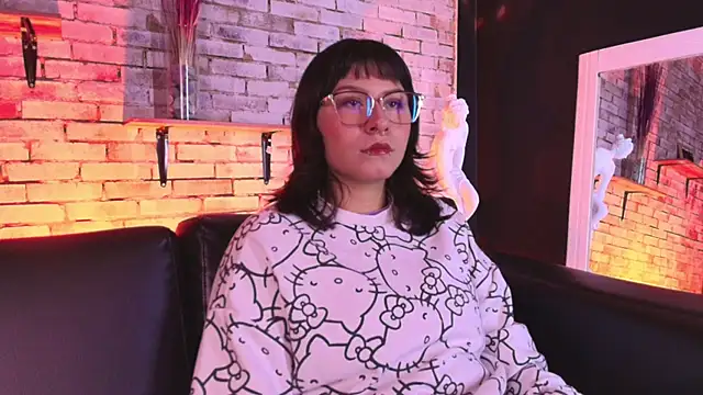 Snapshot of kitty_malach chatting on January 9, 2026, 2:58 am kitty malach online show from January 9, 2026, 2:58 am