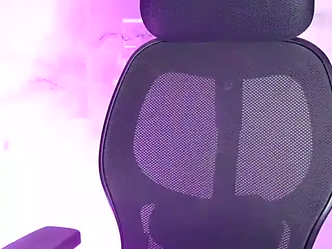 Snapshot of kaira_sharma11 chatting on March 5, 2026, 4:25 pm kaira sharma11 online show from March 5, 2026, 4:25 pm