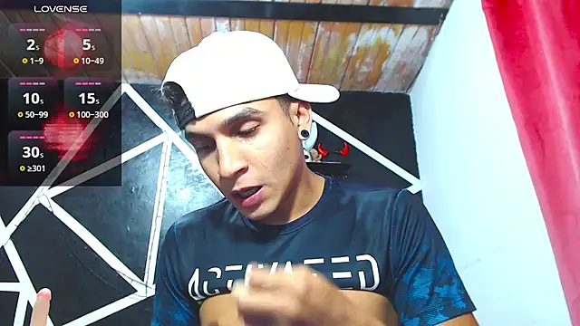 Snapshot of Angel_latinboy chatting on September 24, 2025, 9:18 pm Angel latinboy online show from September 24, 2025, 9:18 pm