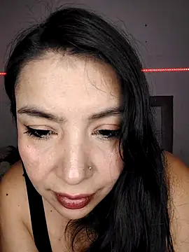 Snapshot of Anahibella chatting on October 26, 2025, 5:35 am Anahibella online show from October 26, 2025, 5:35 am