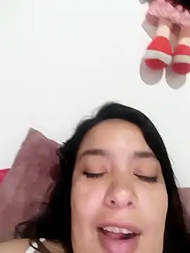 Snapshot of Anahibella chatting on December 5, 2025, 5:09 pm Anahibella online show from December 5, 2025, 5:09 pm