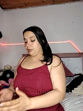 Snapshot of Anahibella chatting on December 17, 2025, 6:19 am Anahibella online show from December 17, 2025, 6:19 am