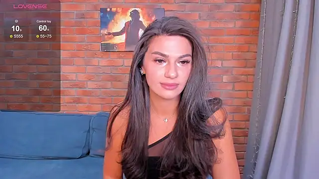 Snapshot of Andriana_1 chatting on October 21, 2025, 12:11 am Andriana 1 online show from October 21, 2025, 12:11 am