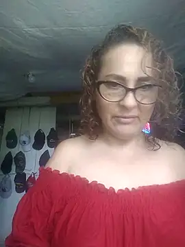 Snapshot of skarlet_grey_ chatting on September 9, 2025, 2:05 pm skarlet grey online show from September 9, 2025, 2:05 pm