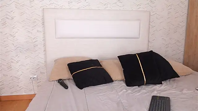 DahliaRosee online show from March 19, 2026, 9:19 pm