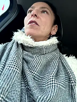 Snapshot of eddivad6974 chatting on November 26, 2025, 3:35 pm eddivad6974 online show from November 26, 2025, 3:35 pm