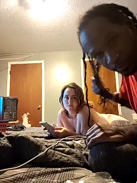 Snapshot of Dick2long87 chatting on November 11, 2025, 4:01 am Dick2long87 online show from November 11, 2025, 4:01 am