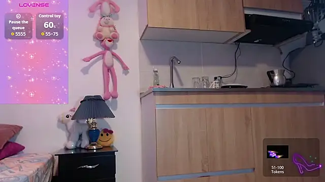 Snapshot of AllysonStonne chatting on January 11, 2026, 6:46 pm AllysonStonne online show from January 11, 2026, 6:46 pm