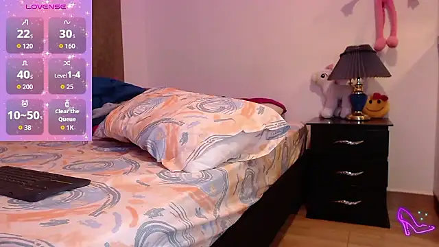 Snapshot of AllysonStonne chatting on January 12, 2026, 8:03 pm AllysonStonne online show from January 12, 2026, 8:03 pm