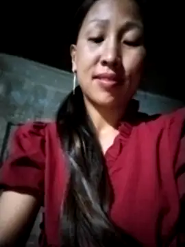 Snapshot of cute_love00 chatting on October 19, 2025, 10:43 pm cute love00 online show from October 19, 2025, 10:43 pm