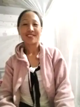 Snapshot of cute_love00 chatting on October 20, 2025, 10:54 pm cute love00 online show from October 20, 2025, 10:54 pm