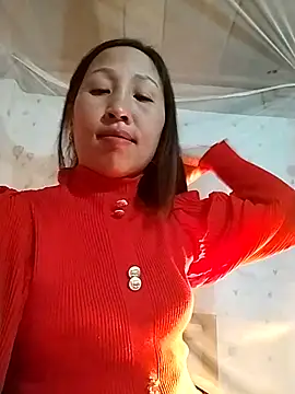 Snapshot of cute_love00 chatting on December 3, 2025, 12:58 pm cute love00 online show from December 3, 2025, 12:58 pm