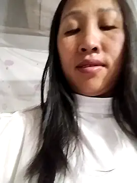 Snapshot of cute_love00 chatting on January 11, 2026, 11:10 pm cute love00 online show from January 11, 2026, 11:10 pm