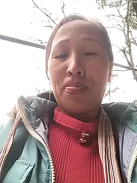 Snapshot of cute_love00 chatting on February 11, 2026, 1:54 am cute love00 online show from February 11, 2026, 1:54 am