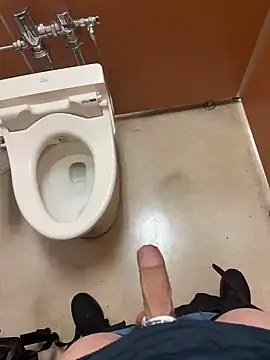 Snapshot of rinne0110 chatting on September 25, 2025, 11:58 am rinne0110 online show from September 25, 2025, 11:58 am