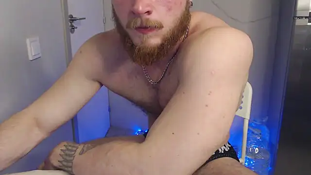 Snapshot of VictorTransMan chatting on December 2, 2025, 11:34 pm VictorTransMan online show from December 2, 2025, 11:34 pm