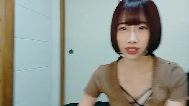 Snapshot of China_wedding chatting on November 5, 2025, 1:11 pm China wedding online show from November 5, 2025, 1:11 pm