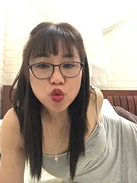 Snapshot of Vitamin_sexy chatting on January 11, 2026, 2:22 pm Vitamin sexy online show from January 11, 2026, 2:22 pm