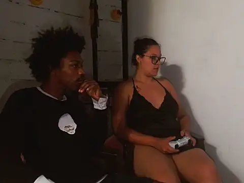 Snapshot of Ela-mucci chatting on March 21, 2026, 3:48 pm Ela-mucci online show from March 21, 2026, 3:48 pm