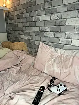 Snapshot of Poppy_frankie chatting on October 30, 2025, 10:21 pm Poppy frankie online show from October 30, 2025, 10:21 pm