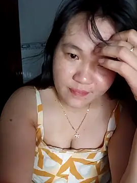  Babyrose  online show from September 26, 2025, 7:18 pm