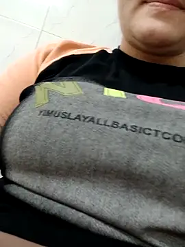  Babyrose  online show from February 25, 2026, 1:43 pm