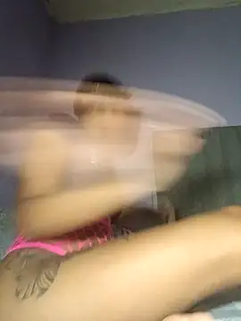 Liaprettygirl online show from October 16, 2025, 7:20 am