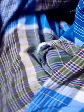 Snapshot of dolphiinn chatting on December 19, 2025, 2:02 pm dolphiinn online show from December 19, 2025, 2:02 pm