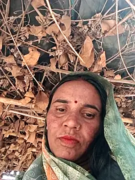 Pinky12A online show from November 14, 2025, 4:00 am