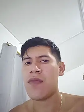 Snapshot of Ajhg98 chatting on February 19, 2026, 2:40 am Ajhg98 online show from February 19, 2026, 2:40 am