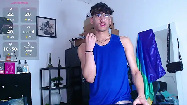 Gael Jones online show from September 29, 2025, 3:22 am