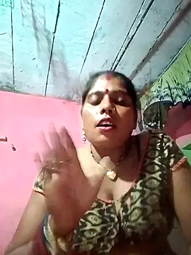 sanjna sharmaa online show from October 1, 2025, 4:02 pm