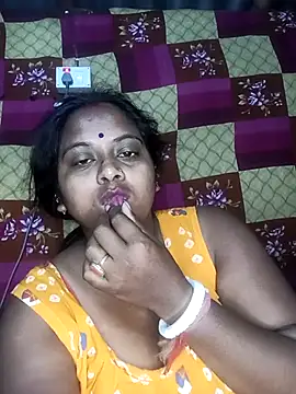 Hot-Show2 online show from March 26, 2026, 11:43 pm