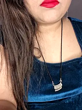 Snapshot of indian-hotmilfs chatting on March 3, 2026, 6:36 pm indian-hotmilfs online show from March 3, 2026, 6:36 pm