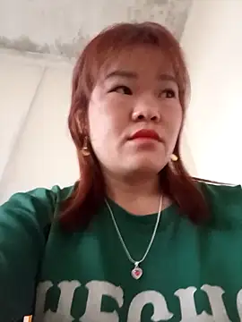 Snapshot of sukabae00 chatting on October 28, 2025, 12:14 am sukabae00 online show from October 28, 2025, 12:14 am