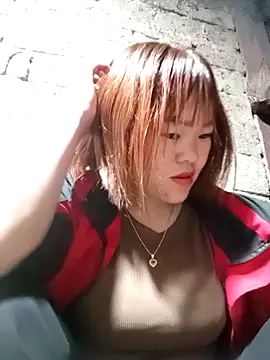 Snapshot of sukabae00 chatting on February 8, 2026, 1:20 am sukabae00 online show from February 8, 2026, 1:20 am