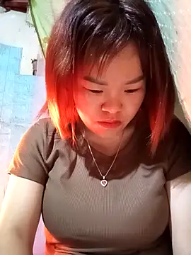 Snapshot of sukabae00 chatting on February 19, 2026, 6:59 pm sukabae00 online show from February 19, 2026, 6:59 pm