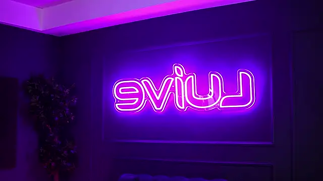 SiennaRuh online show from October 28, 2025, 11:25 am