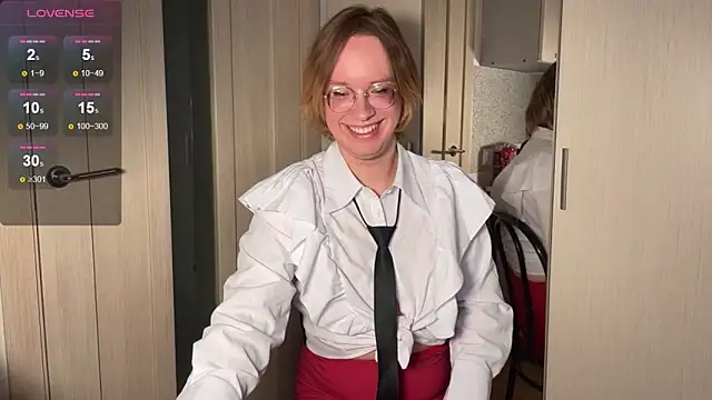 Amanda Butlerr online show from February 14, 2026, 5:43 pm