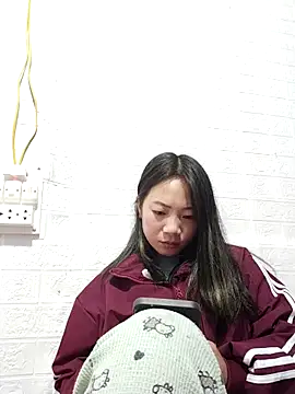 AAANINE22 online show from November 14, 2025, 2:43 am