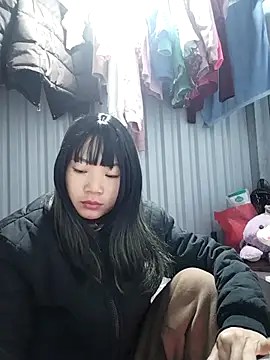 AAANINE22 online show from November 26, 2025, 1:06 am