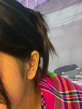 thaoyeuuu online show from September 17, 2025, 1:13 pm