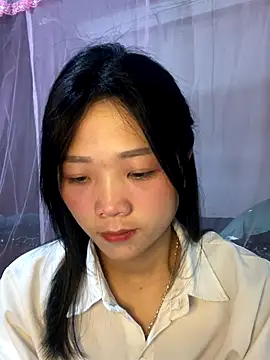 thaoyeuuu online show from September 28, 2025, 9:03 am