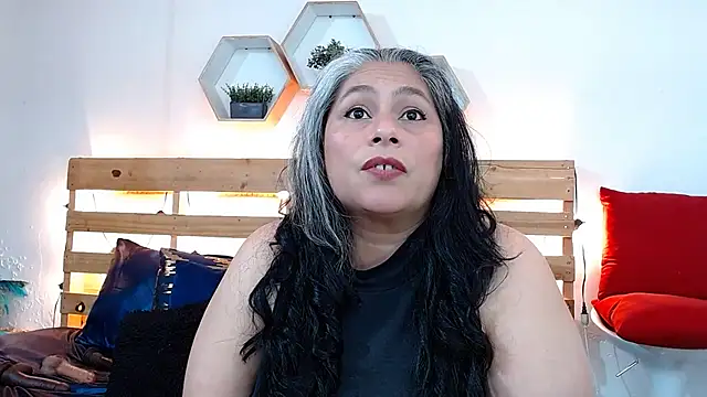 Snapshot of sheila_reeves2772 chatting on October 10, 2025, 5:34 pm sheila reeves2772 online show from October 10, 2025, 5:34 pm
