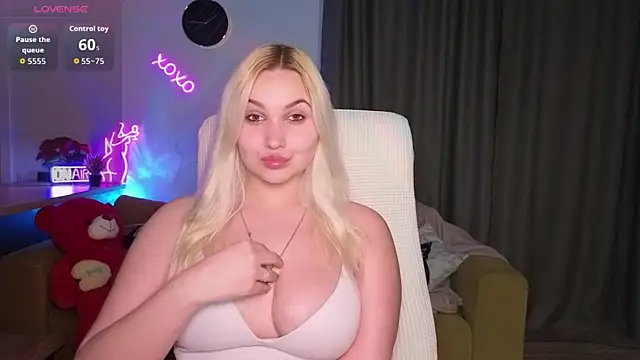 adrelaxina online show from March 23, 2026, 6:45 pm