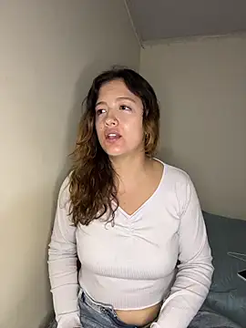 Snapshot of destiny69col chatting on November 19, 2025, 1:05 am destiny69col online show from November 19, 2025, 1:05 am