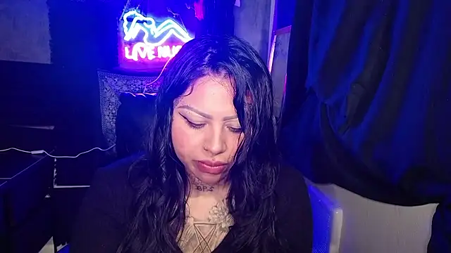 Snapshot of chicanachic13 chatting on January 10, 2026, 5:09 am chicanachic13 online show from January 10, 2026, 5:09 am