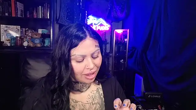 Snapshot of chicanachic13 chatting on February 27, 2026, 3:50 am chicanachic13 online show from February 27, 2026, 3:50 am