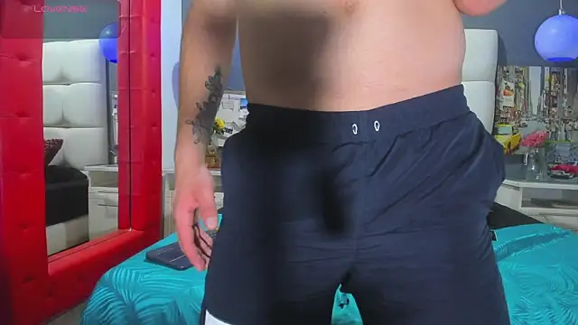 Snapshot of Max_Walker3 chatting on October 3, 2025, 2:03 pm Max Walker3 online show from October 3, 2025, 2:03 pm